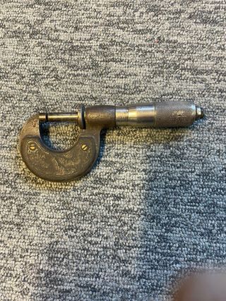 Micrómetro ZIUR 0-25mm