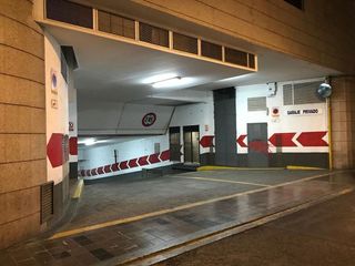 Garaje en venta en Sant Francesc en Valencia
