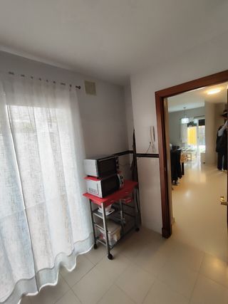 ADOSADO TURISTICO CERCA DE CASTILLO DE SANTIAGO.