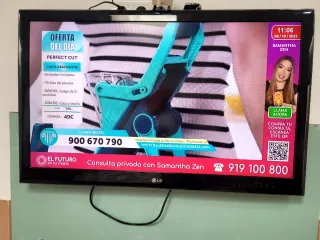 Televisión LG Negra y Multicolor