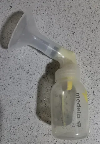 Extractor de leche y varios regalos