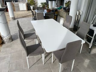Mesa extensible comedor y 6 sillas