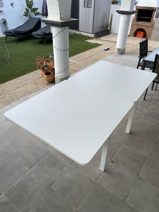 Mesa extensible comedor y 6 sillas