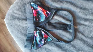 Bikini estampado tropical