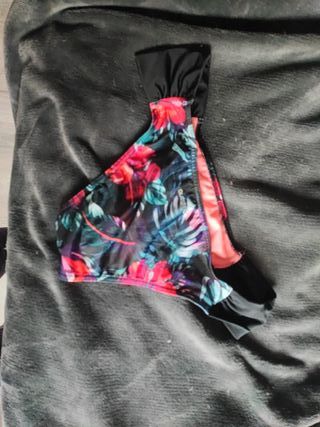 Bikini estampado tropical