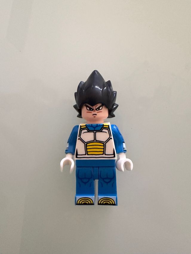 Statuetta Lego Dragon Ball di Vegeta