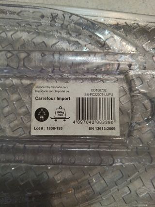 Patinete transparente con ruedas luminosas