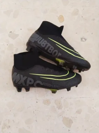 Botas de fútbol Nike