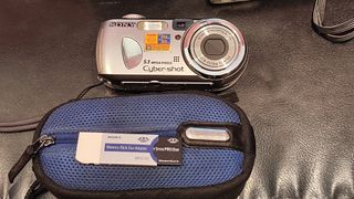 Cámara Nikon COOLPIX S4150 y S3100 + Accesorios