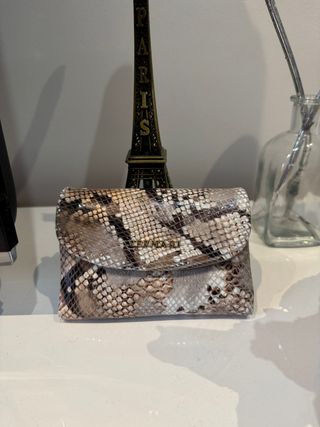 Monedero VerMari Piel Serpiente Nuevo