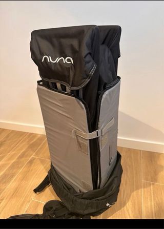 Cuna de viaje Nuna
