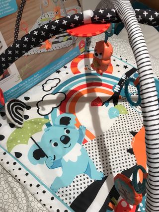 Gimnasio Musical Fisher-Price 3-en-1 Glow & Grow