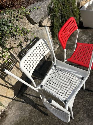 4 Sillas Ikea Metal/Plástico Rojas y Blancas