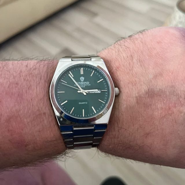 Reloj Hombre Verde y Plateado