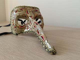 Máscara veneciana disfraz beige y oro