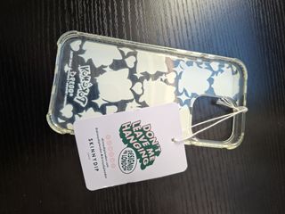 Funda iPhone 16 Pro Max Skinnydip Pokémon