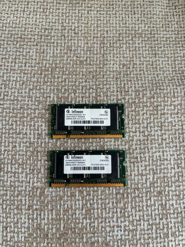 Memorias RAM Infineon DDR3 256MB