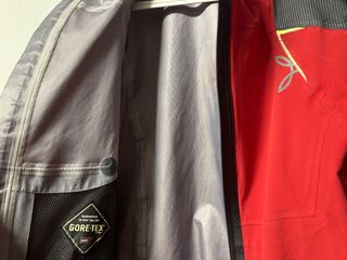 Chaqueta Montura Gore-Tex