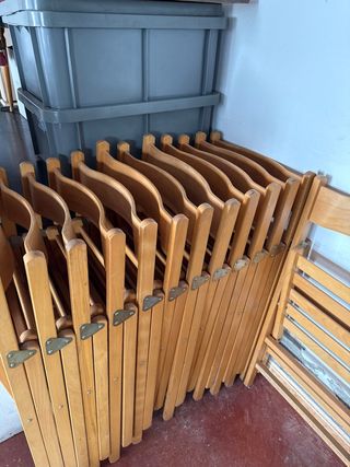 lote de 15 Sillas de Madera Plegables