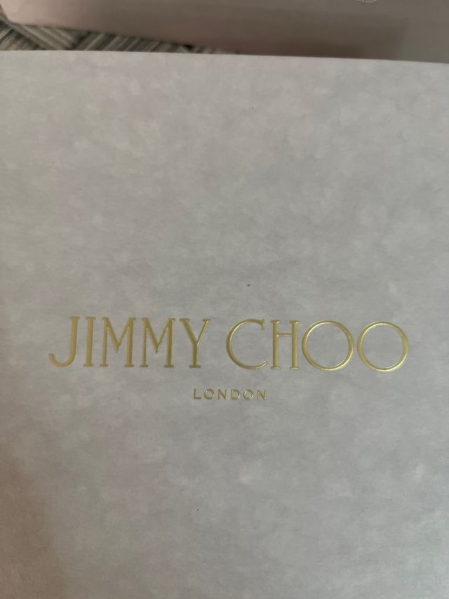 Caja Jimmy Choo Beige