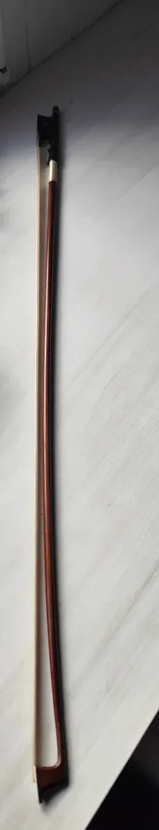 Violín 4/4 con arco