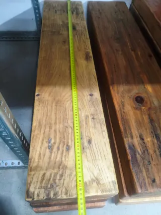 Vigas de madera rústicas