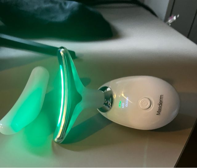 Masajeador Facial Masderm Reafirmante LED