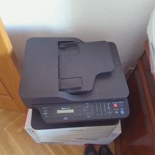 Impresora Samsung Multifunción Xpress M2675FN