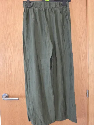 Pantalón ancho verde Primark