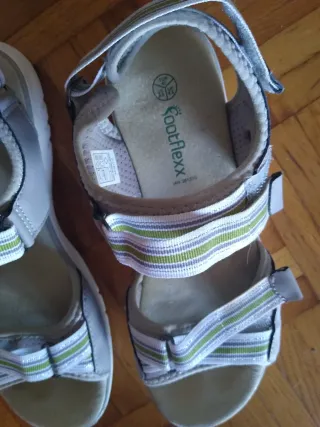 Sandalias Footflexx trekking beige y verde