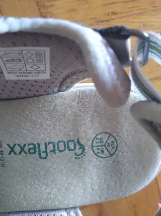 Sandalias Footflexx trekking beige y verde