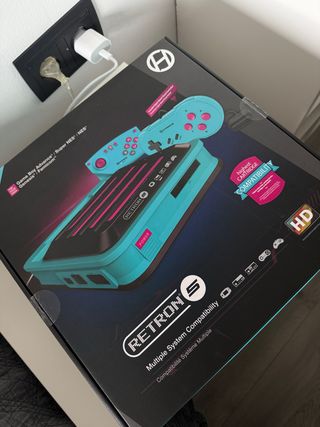 Consola Retron 5 Múltiples Sistemas