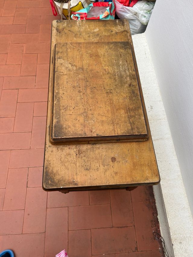 Máquina de coser Singer antigua