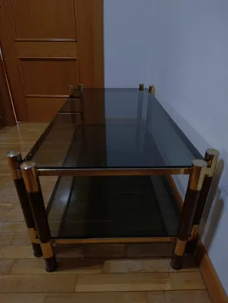 Mesa de centro cristal y metal dorado