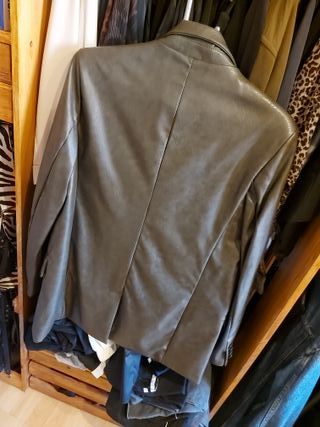 Americana Stradivarius gris mujer