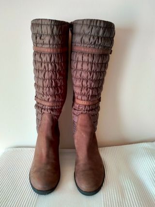 Botas marrones acolchadas