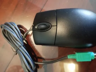 Ratón de ordenador con cable