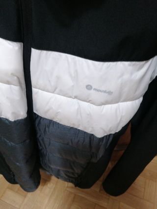 Cazadora Mountain Plumas Negra y Blanca XL