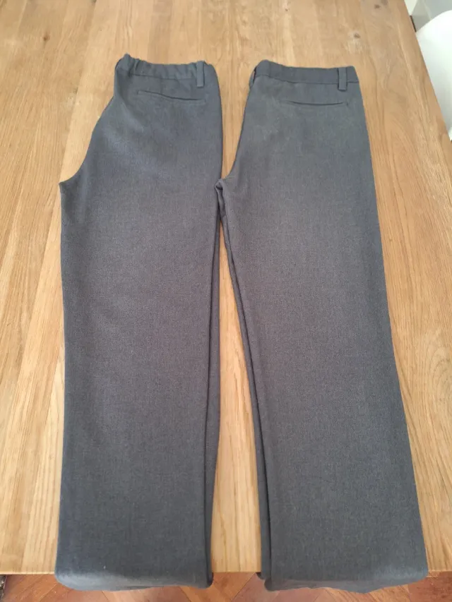 Pantalón vestir gris niño 15-16 (2x1)