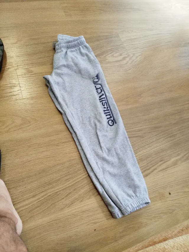 Pantalón chándal Quiksilver niño gris talla 10