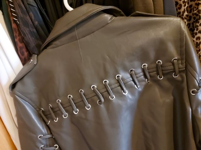 Chaqueta biker efecto piel KELREBEC M