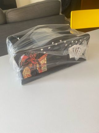 Mescolatore automatico mazzi carte da gioco.