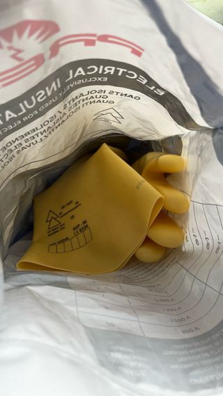 Guantes Aislantes Eléctricos IEC 60903