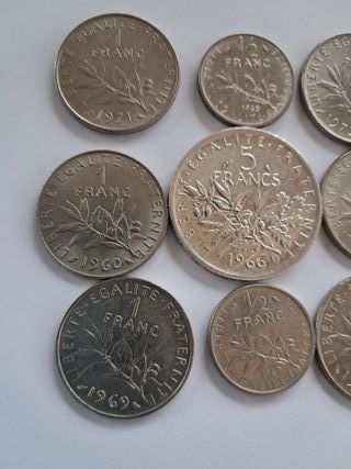 Lote de 9 monedas antiguas la grande es plata