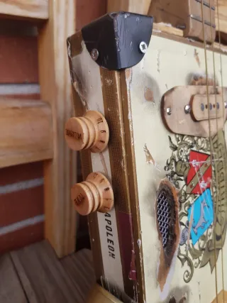 Cigar Box Guitar