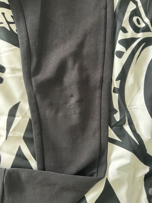 Pantalón chándal negro