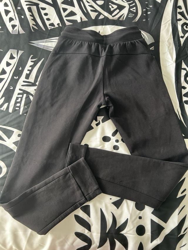 Pantalón chándal negro