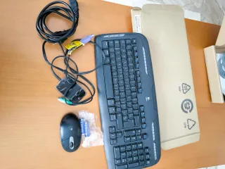 Teclado y Ratón Logitech Inalámbrico Negro(+REGALO