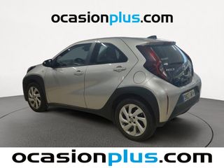Toyota Aygo X Cross 1.0 VVT-I Play 53 kW (72 CV)