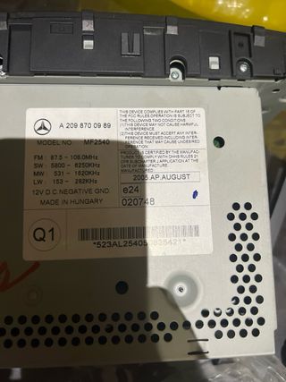 Radio Mercedes-Benz Audio 20 CD A2098700989